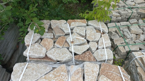 Гранитный плитняк галтованный для парковки купить в Нижнем Новгороде