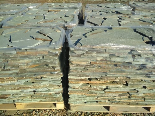 Плитняк златолит зелёный для цоколя, отмостки купить в Нижнем Новгороде