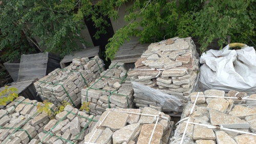 Гранитный плитняк галтованный для парковки купить в Нижнем Новгороде