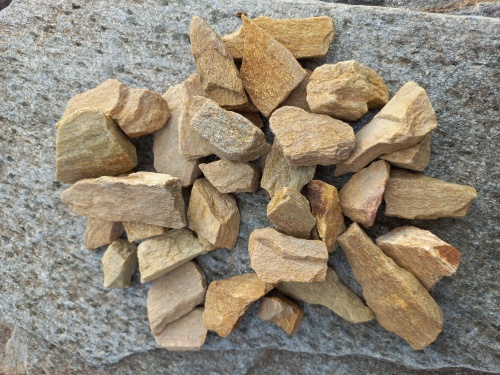 Златолит жёлтый декоративная каменная крошка купить в Нижнем Новгороде