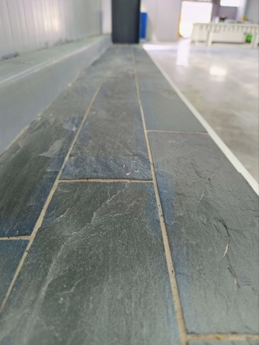 Плитка чёрная из натурального камня фасадная 30 см * 5 см, толщина 7 мм -30 мм купить в Нижнем Новгороде